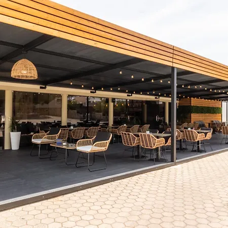 Do Castelo * Albufeira