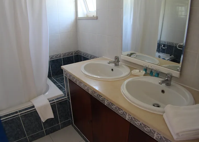 Do Castelo * Albufeira