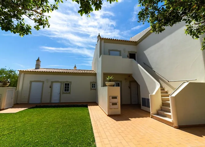 Do Castelo * Albufeira